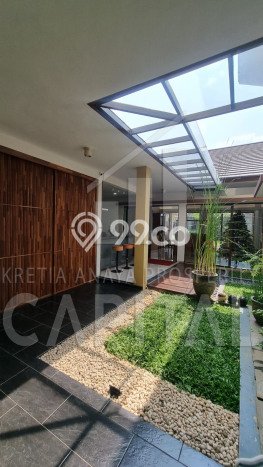 Rumah Mewah LB 380m2 Siap Pakai Desain Elegan di Kota Baru Parahyangan, Bandung Rumah Mewah LB 380m2 Siap Pakai Desain Elegan di Kota Baru Parahyangan, Bandung