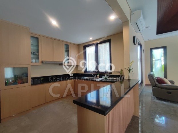 HARGA MENARIK! Vila di , Dimensi 718m2m², Lokasi Premium dengan akses bagus HARGA MENARIK! Vila di , Dimensi 718m2m², Lokasi Premium dengan akses bagus