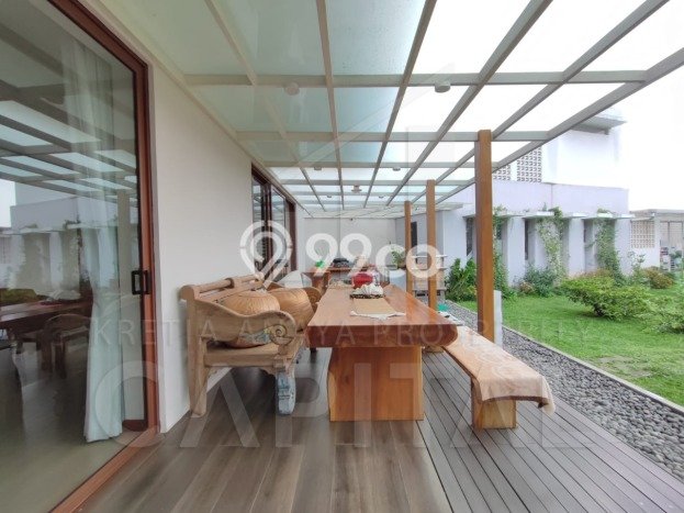 Jual Rumah Mewah Elegan Dengan View Cantik di Lembang, Bandung Jual Rumah Mewah Elegan Dengan View Cantik di Lembang, Bandung