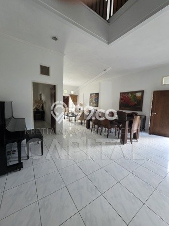 Jual Rumah Luas Megah Dengan View Eksklusif di Bandung Kota, Bandung Jual Rumah Luas Megah Dengan View Eksklusif di Bandung Kota, Bandung