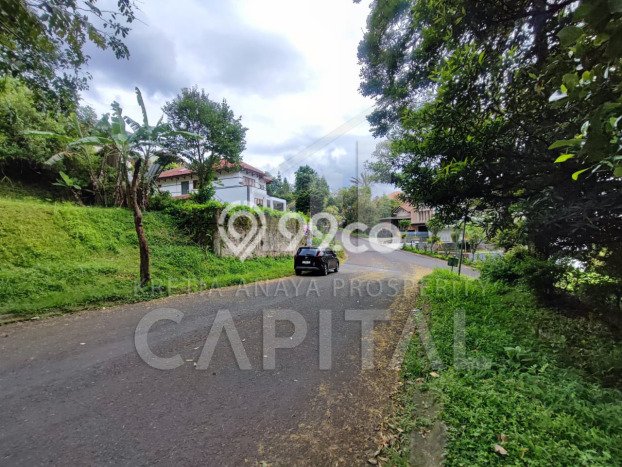 Kavling Tanah Dijual di Coblong, Bandung, Luas 1079m2 Area Strategis Kavling Tanah Dijual di Coblong, Bandung, Luas 1079m2 Area Strategis
