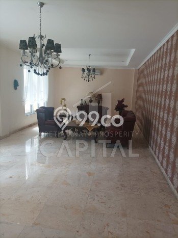 Hunian Minimalis Disewakan di Kemang Jakarta Selatan 5 KT & 6 KM Hunian Minimalis Disewakan di Kemang Jakarta Selatan 5 KT & 6 KM