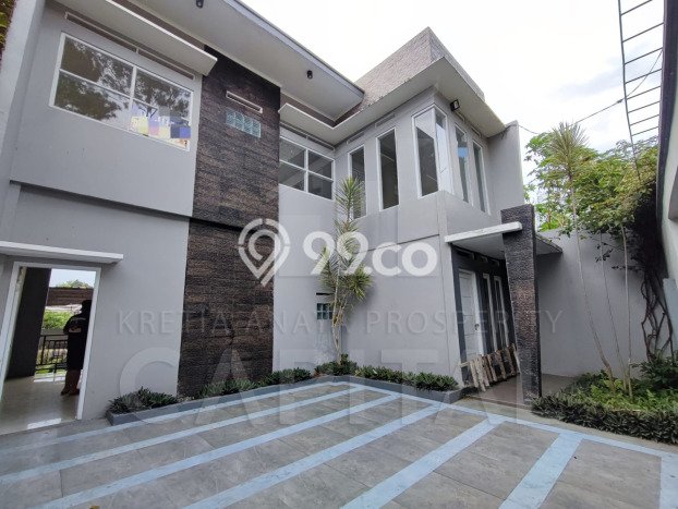 Rumah Minimalis 4 Kamar LT 225m2 di Setiabudi Rumah Minimalis 4 Kamar LT 225m2 di Setiabudi