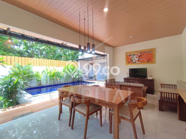 Tempat Ideal! Vila Kawasan , Dimensi 220m2m², Lingkungan Nyaman dan tenang Tempat Ideal! Vila Kawasan , Dimensi 220m2m², Lingkungan Nyaman dan tenang