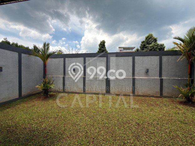Rumah Mewah LB 300m2 Siap Huni Desain Elegan di Sentul City, Bogor Rumah Mewah LB 300m2 Siap Huni Desain Elegan di Sentul City, Bogor