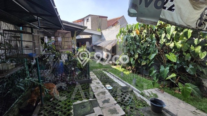 Ready to Use! Premium House LT 660m2 Desain Modern di Dago Ready to Use! Premium House LT 660m2 Desain Modern di Dago