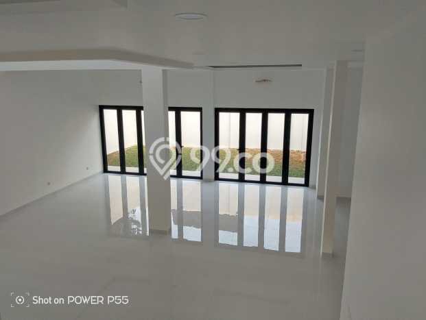 Ready to Use! Premium House LT 375m2 Desain Elegan di BSD Puspita Loka Ready to Use! Premium House LT 375m2 Desain Elegan di BSD Puspita Loka