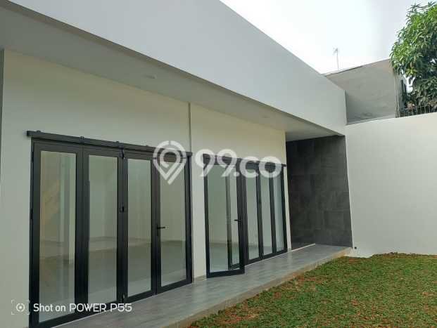 Ready to Use! Premium House LT 375m2 Desain Elegan di BSD Puspita Loka Ready to Use! Premium House LT 375m2 Desain Elegan di BSD Puspita Loka