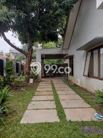 Rumah Elit Modern Siap Huni di Cipete Jakarta Selatan Rumah Elit Modern Siap Huni di Cipete Jakarta Selatan