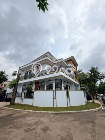 Hunian Mewah LB 330m2 Siap Huni Desain Elegan di BSD Kencana Loka, Tangerang Hunian Mewah LB 330m2 Siap Huni Desain Elegan di BSD Kencana Loka, Tangerang