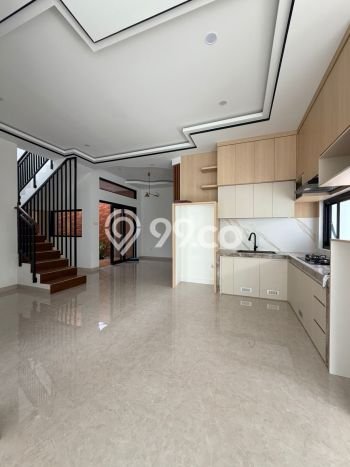 Hunian Mewah LB 330m2 Siap Huni Desain Elegan di BSD Kencana Loka, Tangerang Hunian Mewah LB 330m2 Siap Huni Desain Elegan di BSD Kencana Loka, Tangerang