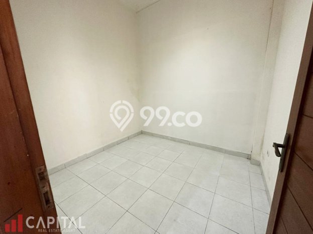 Ruko Dijual di Bandung LT 272m2 & LB 400m2 Lokasi Terbaik! Ruko Dijual di Bandung LT 272m2 & LB 400m2 Lokasi Terbaik!