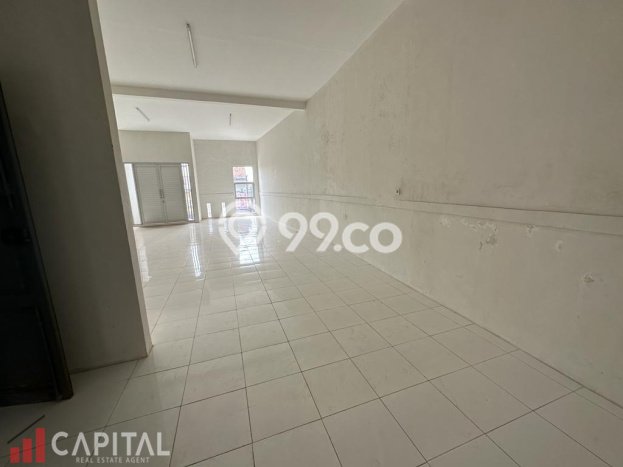 Ruko Dijual di Bandung LT 272m2 & LB 400m2 Lokasi Terbaik! Ruko Dijual di Bandung LT 272m2 & LB 400m2 Lokasi Terbaik!