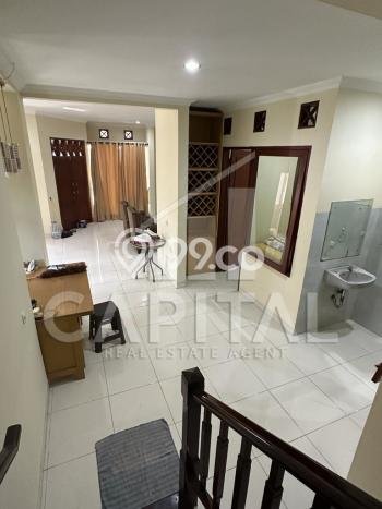 HARGA SPESIAL! Rumah kawasan Setra Duta, Akses ke Pusat Kota, 3 KM, LT 162m² Bangunan 200m² HARGA SPESIAL! Rumah kawasan Setra Duta, Akses ke Pusat Kota, 3 KM, LT 162m² Bangunan 200m²