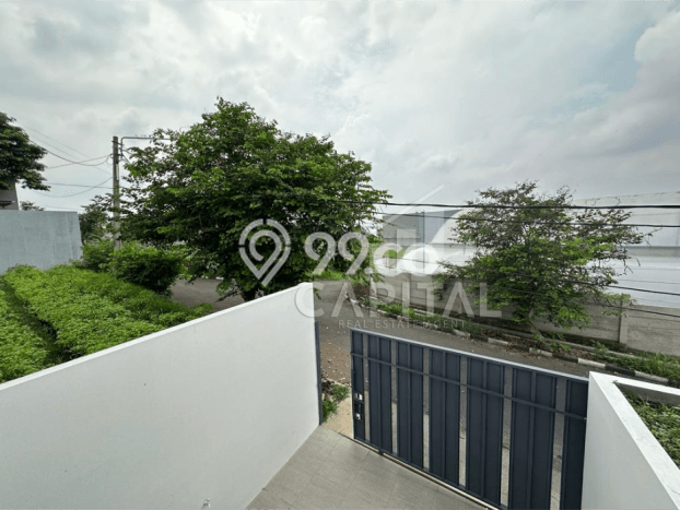 Rumah Elit Modern Tanpa Renovasi di Setiabudi Bandung Rumah Elit Modern Tanpa Renovasi di Setiabudi Bandung