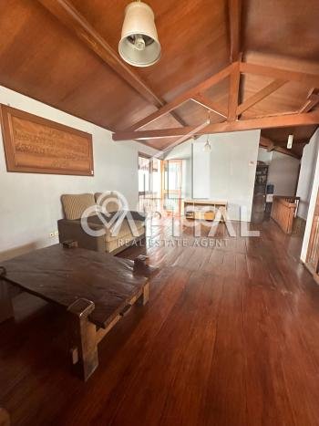 Jual Rumah Luas Elegan Dengan View Cantik di Sayap Dago, Bandung Jual Rumah Luas Elegan Dengan View Cantik di Sayap Dago, Bandung