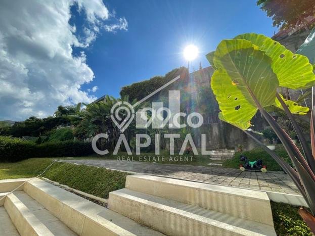 Dijual Rumah Mewah Elegan Dengan View Cantik di Dago Pakar, Bandung Dijual Rumah Mewah Elegan Dengan View Cantik di Dago Pakar, Bandung