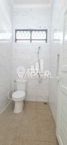 Ruko Dijual di Prime Area Bandung Luas 180m2 Ruko Dijual di Prime Area Bandung Luas 180m2