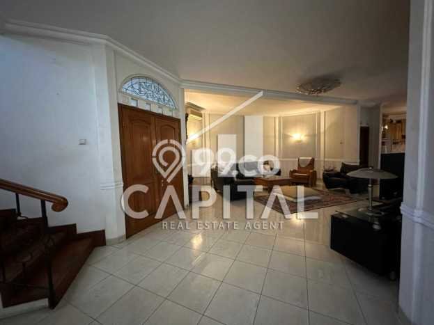 BEST INVESTMENT! Rumah area Dago, Luas 400m² LB 300m² BEST INVESTMENT! Rumah area Dago, Luas 400m² LB 300m²