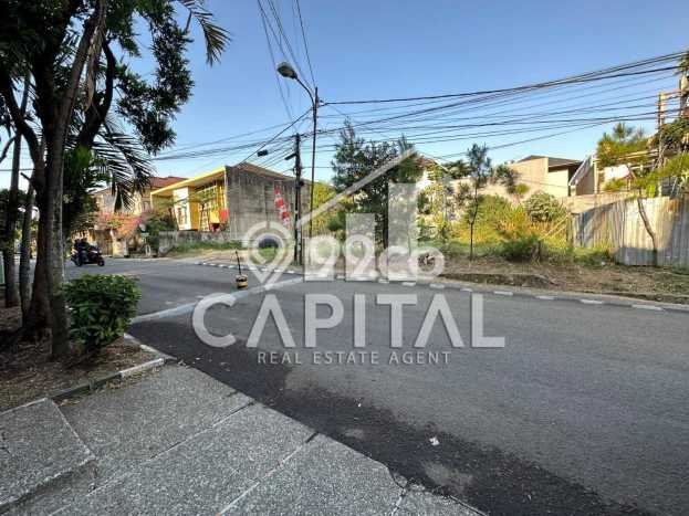 BEST INVESTMENT! Rumah area Dago, Luas 400m² LB 300m² BEST INVESTMENT! Rumah area Dago, Luas 400m² LB 300m²