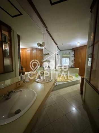 BEST INVESTMENT! Rumah area Dago, Luas 400m² LB 300m² BEST INVESTMENT! Rumah area Dago, Luas 400m² LB 300m²