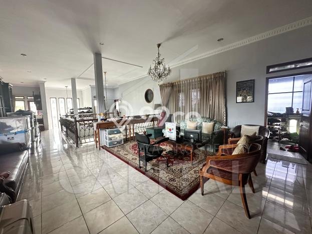 Ready to Use! Premium House LT 598m2 Desain Elegan di Setiabudi Ready to Use! Premium House LT 598m2 Desain Elegan di Setiabudi