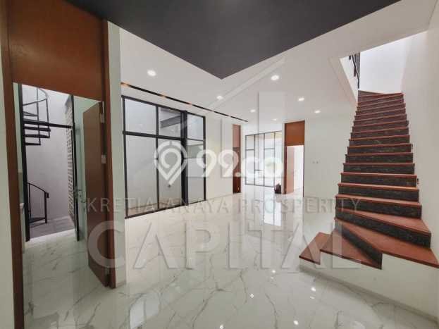 For Sale! Premium House LT 138m2 Desain Elegan di Setra Duta For Sale! Premium House LT 138m2 Desain Elegan di Setra Duta
