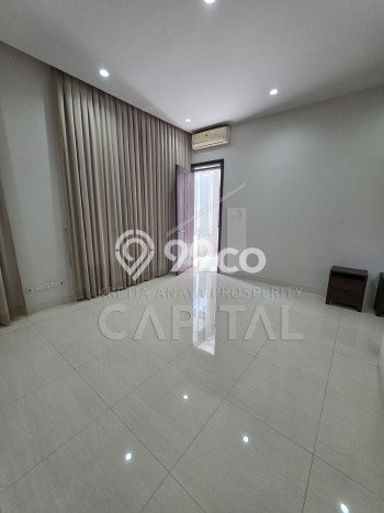 For Sale! Premium House LT 179m2 Desain Modern di Setra Duta For Sale! Premium House LT 179m2 Desain Modern di Setra Duta