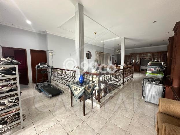 Ready to Use! Premium House LT 598m2 Desain Elegan di Setiabudi Ready to Use! Premium House LT 598m2 Desain Elegan di Setiabudi