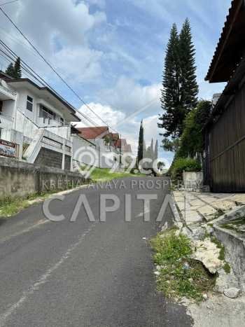 Rumah Minimalis di Cipaku, Bandung, LT 510m2m² Bangunan 310m2m² Rumah Minimalis di Cipaku, Bandung, LT 510m2m² Bangunan 310m2m²