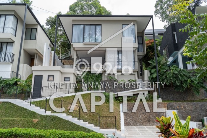 Vila Kawasan Dago, Ukuran 395m², Area Strategis untuk bisnis Vila Kawasan Dago, Ukuran 395m², Area Strategis untuk bisnis