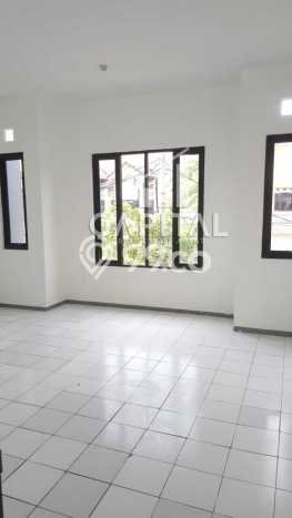 Untuk Dijual! Ruko di Kopo Bandung LT 85m2 / LB 160m2 Kawasan Bisnis Untuk Dijual! Ruko di Kopo Bandung LT 85m2 / LB 160m2 Kawasan Bisnis