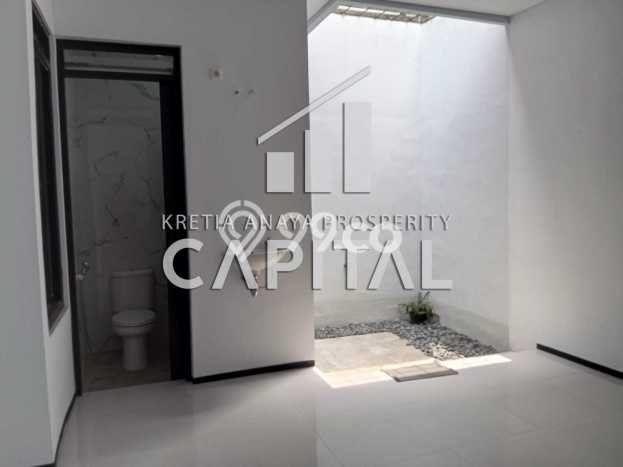 Jual Rumah Eksklusif 2 KT di Taman Kopo Indah, Bandung Jual Rumah Eksklusif 2 KT di Taman Kopo Indah, Bandung