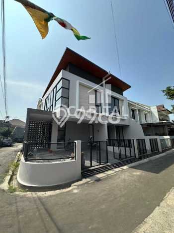 For Sale Hunian Rumah Terawat 2 Kamar di Soekarno Hatta, Bandung For Sale Hunian Rumah Terawat 2 Kamar di Soekarno Hatta, Bandung