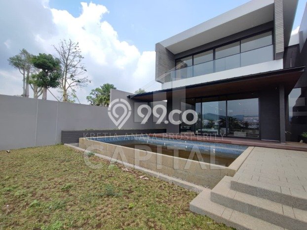 Rumah Area Nyaman kawasan Kota Baru Parahyangan, Bandung, Luas 498m2m² Bangunan 550m2m² Rumah Area Nyaman kawasan Kota Baru Parahyangan, Bandung, Luas 498m2m² Bangunan 550m2m²