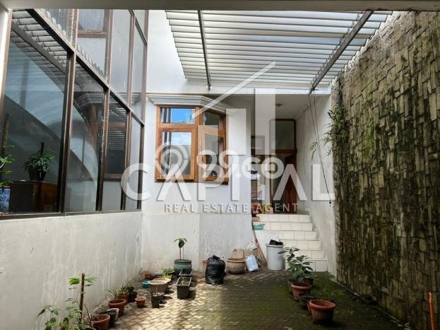 For Sale! Premium House LT 866m2 Desain Elegan di Setiabudi For Sale! Premium House LT 866m2 Desain Elegan di Setiabudi