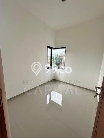 Jual Rumah Eksklusif 3 KT di Taman Kopo Indah, Bandung Jual Rumah Eksklusif 3 KT di Taman Kopo Indah, Bandung