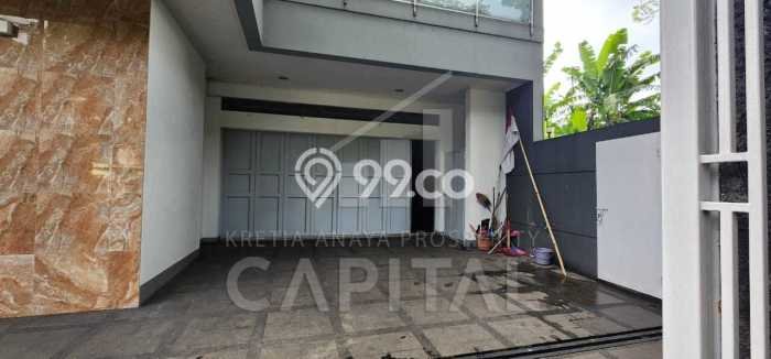 For Sale! Premium House LT 538m2 Desain Elegan di Bandung Utara For Sale! Premium House LT 538m2 Desain Elegan di Bandung Utara