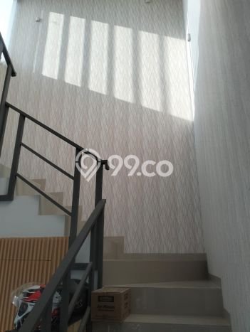 Rumah Elit Modern Siap Huni di BKR Bandung Rumah Elit Modern Siap Huni di BKR Bandung