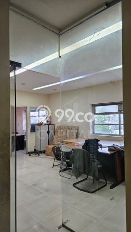 Disewakan Gudang di Kawasan Ramai Kopo Luas 200m2 Disewakan Gudang di Kawasan Ramai Kopo Luas 200m2