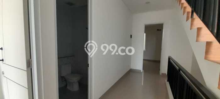 For Sale Hunian Rumah Terawat 3 Kamar di Duri Kepa, Jakarta Barat For Sale Hunian Rumah Terawat 3 Kamar di Duri Kepa, Jakarta Barat