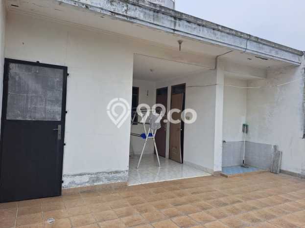 Jual Rumah Luas Elegan Dengan View Cantik di Duri Kepa, Jakarta Barat Jual Rumah Luas Elegan Dengan View Cantik di Duri Kepa, Jakarta Barat