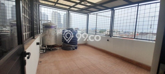 Rumah Elit LB 125m2 Siap Pakai Desain Elegan di Tanjung Duren, Jakarta Barat Rumah Elit LB 125m2 Siap Pakai Desain Elegan di Tanjung Duren, Jakarta Barat