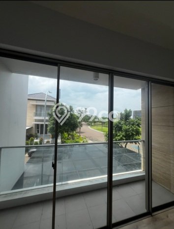 Rumah Mewah LB 265m2 Siap Pakai Desain Elegan di Pantai Indah Kapuk, Jakarta Utara Rumah Mewah LB 265m2 Siap Pakai Desain Elegan di Pantai Indah Kapuk, Jakarta Utara