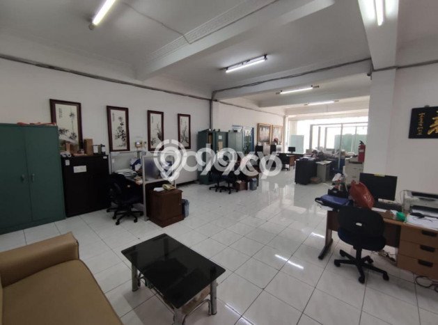 Kantor Dijual di Gubeng Surabaya dengan LB 1250m2 Kantor Dijual di Gubeng Surabaya dengan LB 1250m2