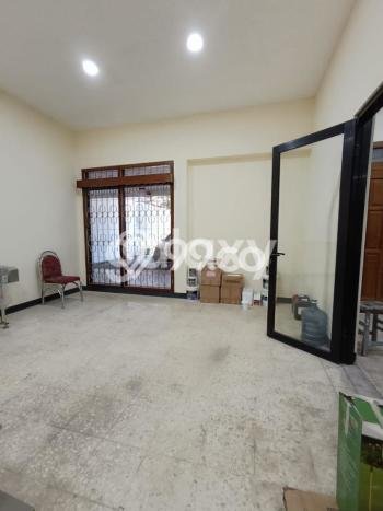 Dijual Hunian Mewah dengan Fasilitas Sekitar Lengkap di Taman, Sidoarjo Dijual Hunian Mewah dengan Fasilitas Sekitar Lengkap di Taman, Sidoarjo