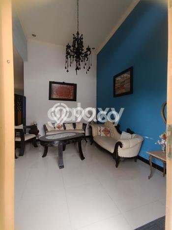 Hot Offer Hunian Mewah Ideal dan Luas di Tenggilis Mejoyo, Surabaya Hot Offer Hunian Mewah Ideal dan Luas di Tenggilis Mejoyo, Surabaya