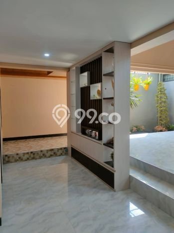 Hunian Cantik Modern Lb 210m2 di Jombang, Jombang Hunian Cantik Modern Lb 210m2 di Jombang, Jombang