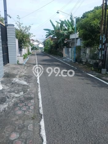 Tanah Dijual Lokasi Jombang, Jombang Luas 300m2 Legalitas Aman Tanah Dijual Lokasi Jombang, Jombang Luas 300m2 Legalitas Aman