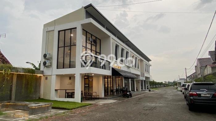 Ruko Paling Dicari LB 140m2 Dijual di Jombang Ruko Paling Dicari LB 140m2 Dijual di Jombang